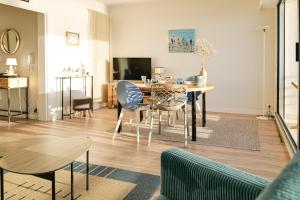 Appartement avec vue imprenable sur la baie des Sables dOlonne et le chenal - 4 personnes