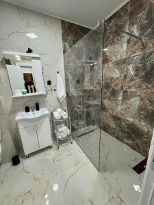 Apartman sa djakuzijem