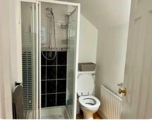 Quayside 2BD Above Live Music Venue & Bar