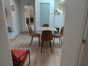 Appartements Location vacances, restriction un minimum de 7 nuits : photos des chambres