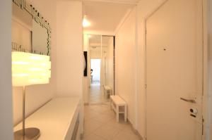 " Le Madrilien " CityCenter - Terrasse - Clim - 400M Croisette - Wifi
