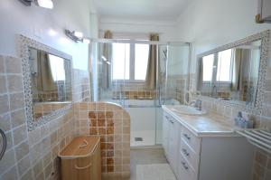 " Le Madrilien " CityCenter - Terrasse - Clim - 400M Croisette - Wifi