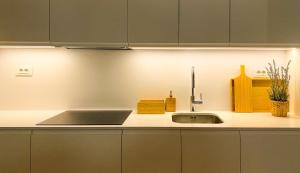 YES! Incrível Vista Piscina T2 HsR Vilamarina