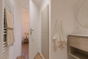 Appartements Le Soyeux - 100m de la Gare & parking prive : photos des chambres
