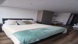 vestrip - taj - 97, cerca a el parque de la 93