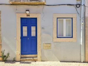 Like a typical Portuguese house with private patio
