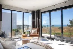 Perfeito Suite - top floor only with ocean views! - ريبامار