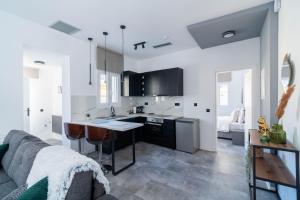 Santa Rosa Apartments