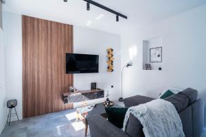 Santa Rosa Apartments