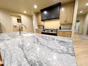 BRAND NEW World Adventure at Aspen Crest