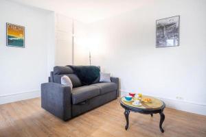 Appartements Le Boujou - Place de parking - 200m plage : photos des chambres