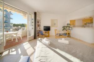 FRGK "Marly Croisette face mer "