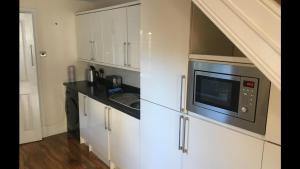 Tranquil Darlington Home 3BR Pet Friendly