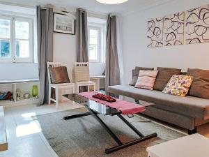 Lisbon SantAna Apartment Chiado
