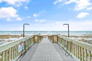 Perdido Towers 101 by Vacation Homes Collection