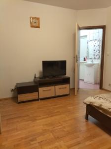 Dom za Tujami 30 min od centrum Poznania Strykowo
