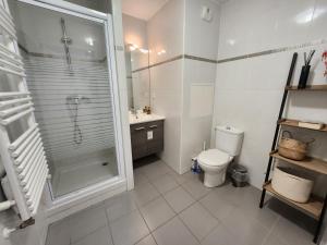 Appartements Studio, Terrasse, Confort & Emplacement Ideal ! : Appartement 1 Chambre