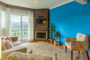 Ótimo apto p famílias em Campos do Jordão LVR010