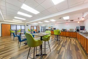 Best Western Plus Midwest City Inn & Suites