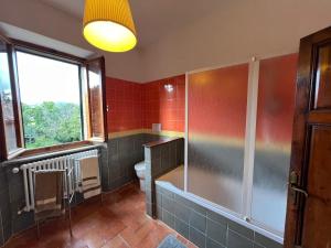 Casa per 9 con giardino vicino al Monte Amiata e alla Val dOrcia