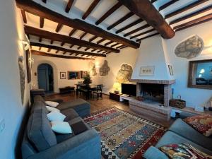 Casa per 9 con giardino vicino al Monte Amiata e alla Val dOrcia
