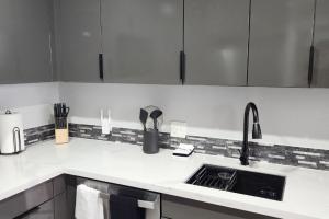 Urban Hideaway - 201