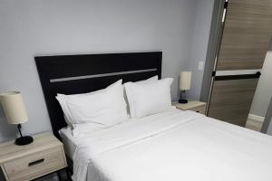 Urban Hideaway - 201