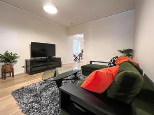 Affordable Luxury - CBD Wagga