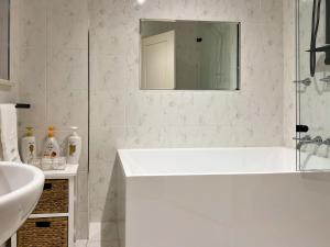 Affordable Luxury - CBD Wagga