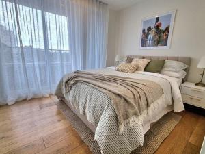 Regent Retreat Top floor apartment