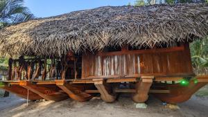 Catamaran Lagoon Cabana