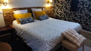 Maisons de vacances Gite galets et bois flottes proche mer gold beach meuble de tourisme 4 etoiles : photos des chambres