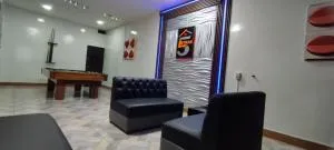 Motel 5 Letras - Balzar