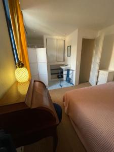 Appartements Le Jardin du Clocheton, jardin et parkings prives, centre Etretat : photos des chambres