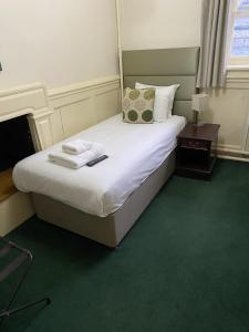 Standard Single Room room in New Inn Hotel