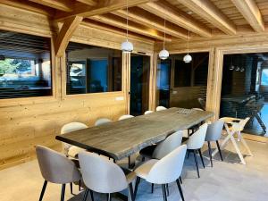 Chalets Chalet Neuf 12 pers Ski au pied, Cinema : photos des chambres