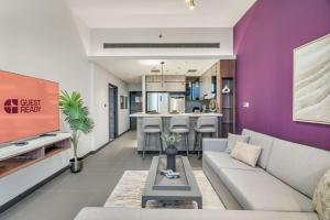 GuestReady - Stylish haven with lake views