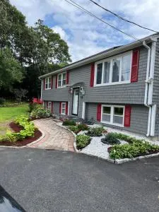 Cirlene's Beach Retreat - Centerville