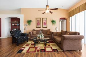 Windsor Palms Villa: Pool & Close to Disney