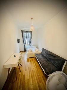 Spacious 2BR Apt, Only 10Min to Westbahnhof