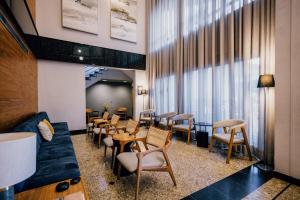 Suíte Home Office (WI-Fi - AC - Garagem)