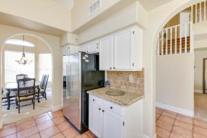 1 Mi to Golfing Goodyear Home with Pool and Spa