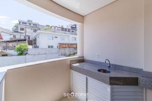 Apto Confortável e Bem Localizado RAK0331