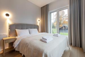 Picturesque Villa RestArt by Reside Baltic