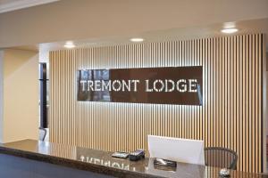 Tremont Lodge & Resort