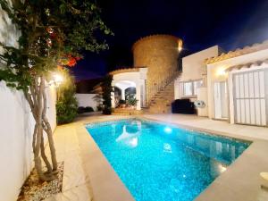 Empuriabrava maison cosy 6 voyageurs piscine