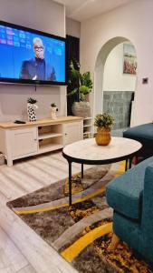 Cosy Home near Central London