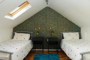 5 bedroom house near cardiff city.