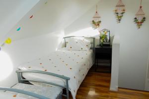 5 bedroom house near cardiff city.