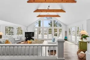 NEW Snug Harbour on Big Glen Lake - Cedar